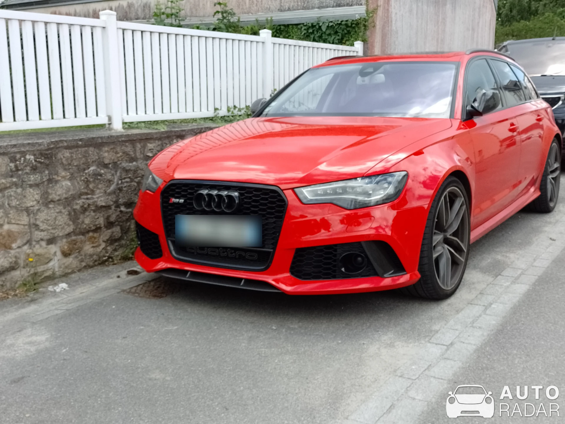 Audi RS6 Avant C7 spotted in Île-Tudy, France