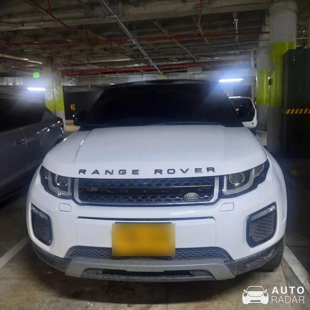 Land Rover Range Rover Evoque spotted in El Carmen de Viboral, Colombia