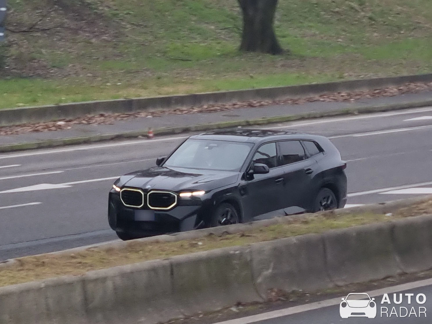BMW XM G09 spotted in Milano, Italy