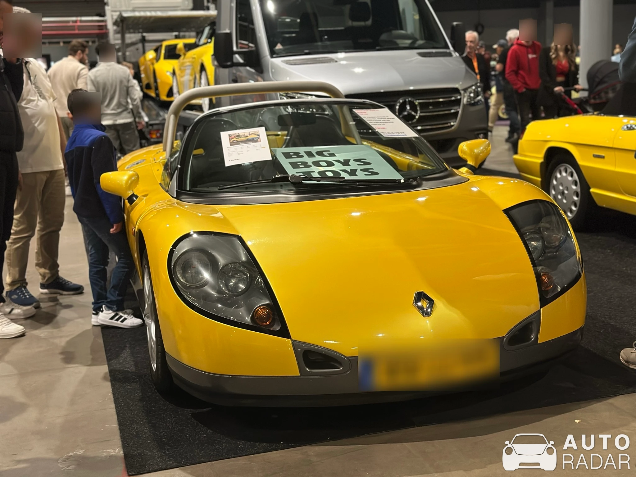 Renault Sport Spider spotted in Utrecht