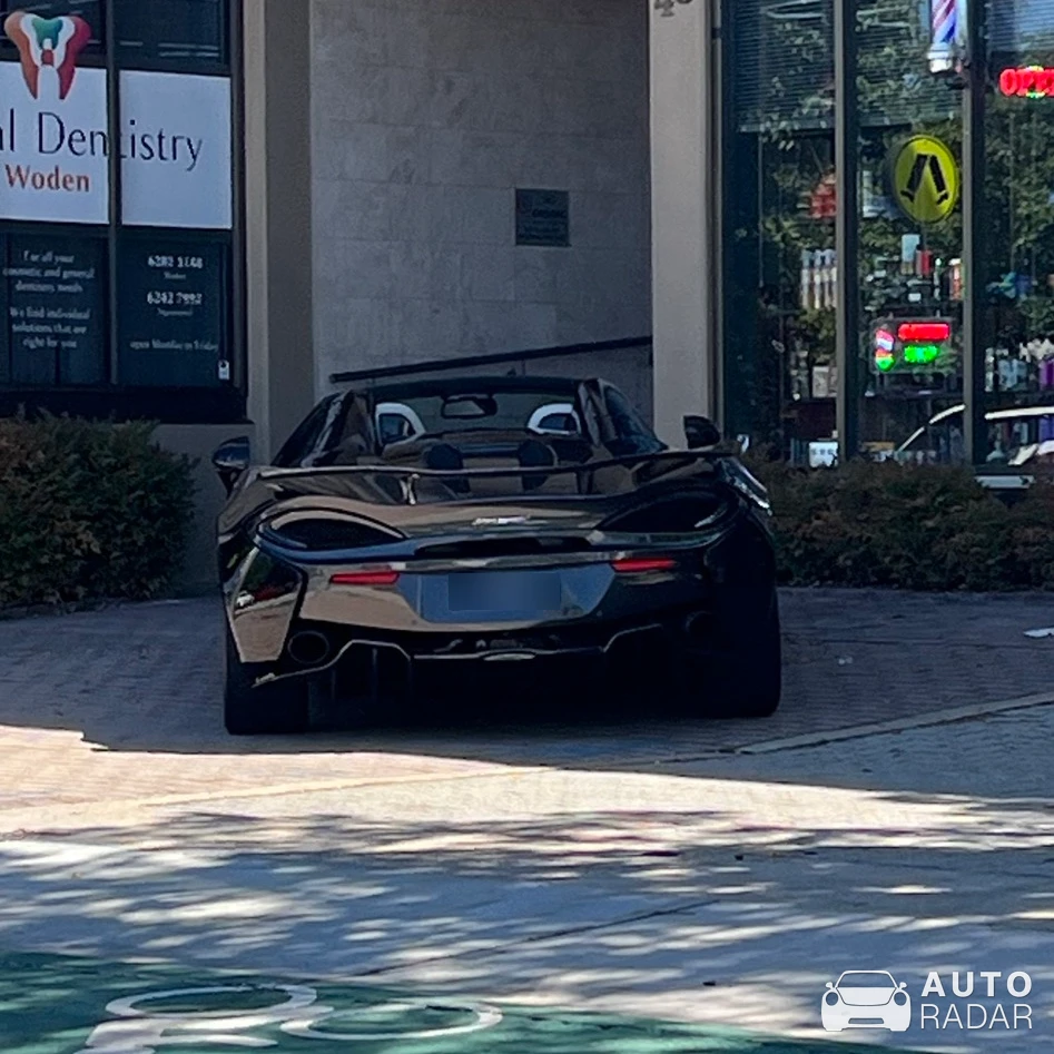 McLaren 600LT Spider spotted in Dunlop