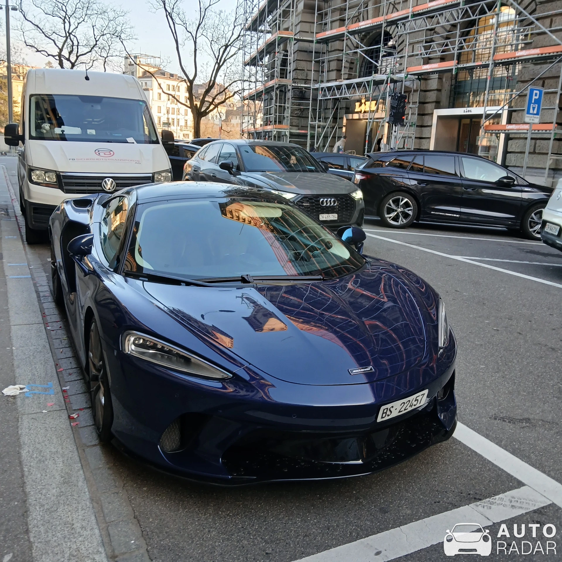 McLaren GT spotted in Zürich, Schweiz