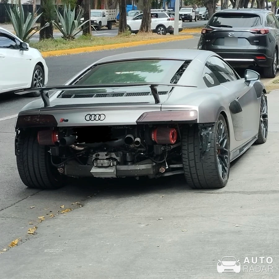Audi R8 V10 Spyder spotted in Zapopan