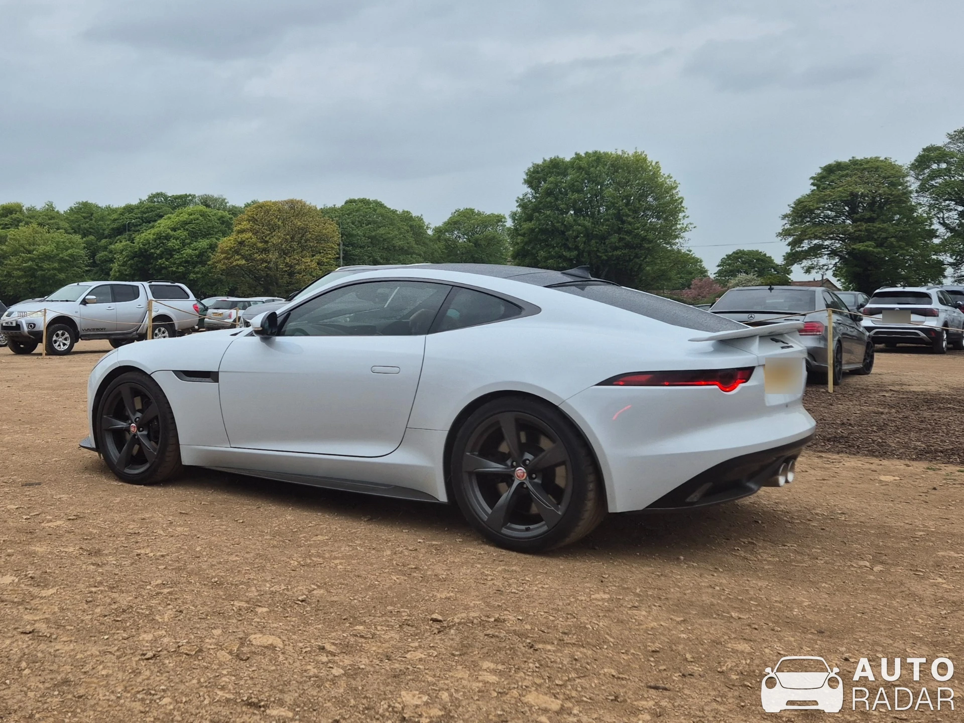 Jaguar F-Type Coupé 2017 spotted in Chipping Norton