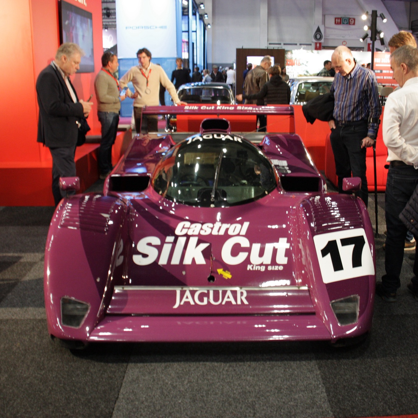 Jaguar XJR-9LM Replica