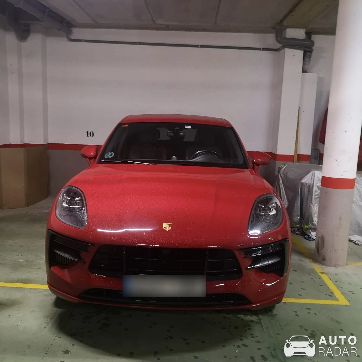 Porsche Macan spotted in Barcelona, España