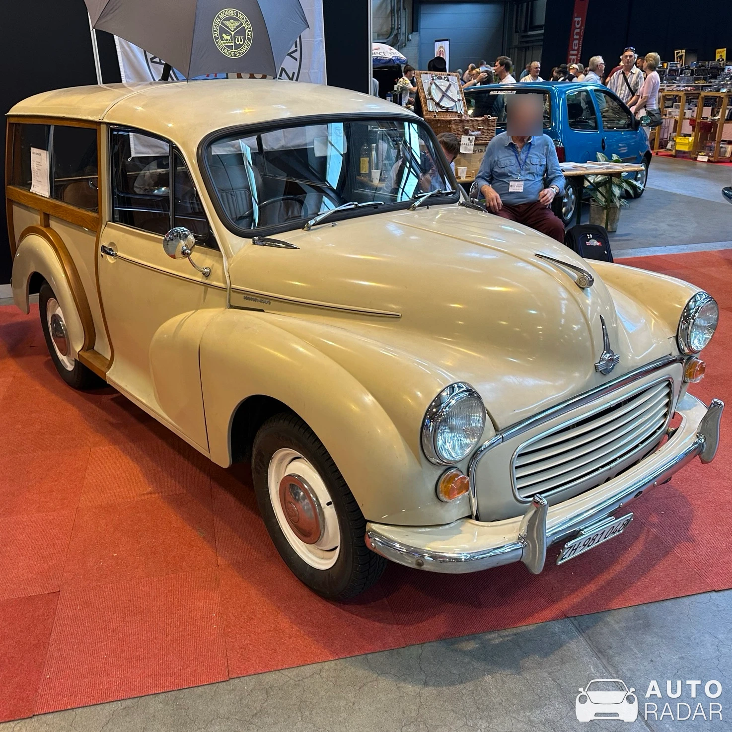 Morris Minor 1000 Traveller spotted in Luzern