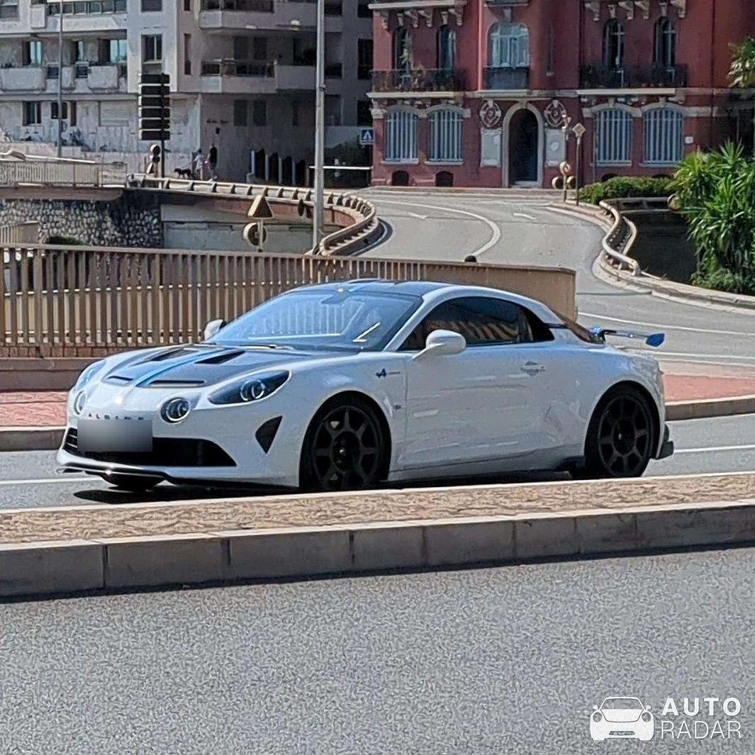 Alpine A110 R Le Mans spotted in Monaco