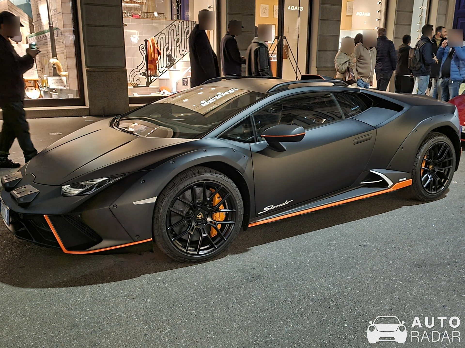 Lamborghini Huracán LP610-4 Sterrato spotted in Milano, Italia