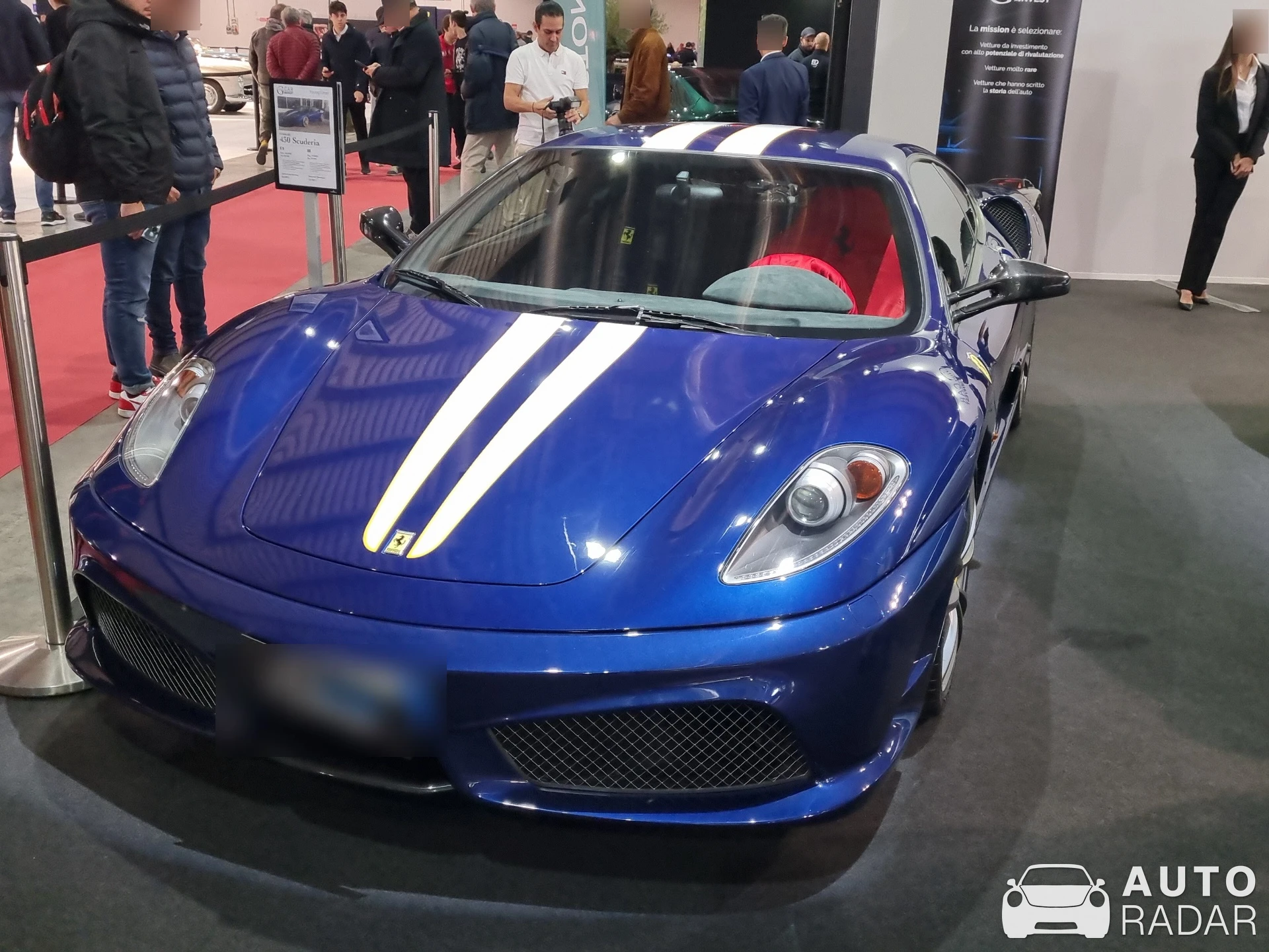 Ferrari 430 Scuderia spotted in Rho, Italia