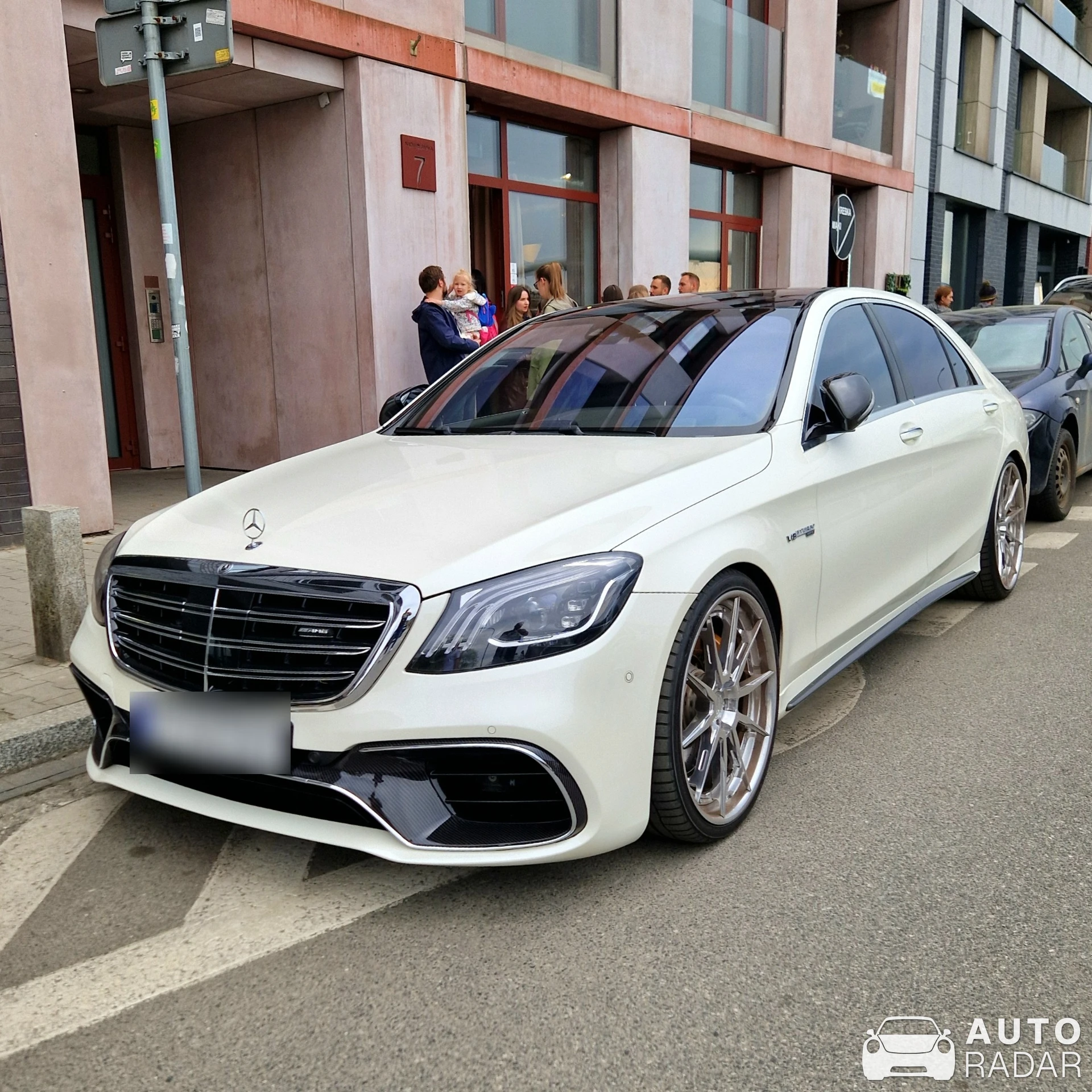 Mercedes-AMG S 63 V222 spotted in Kraków