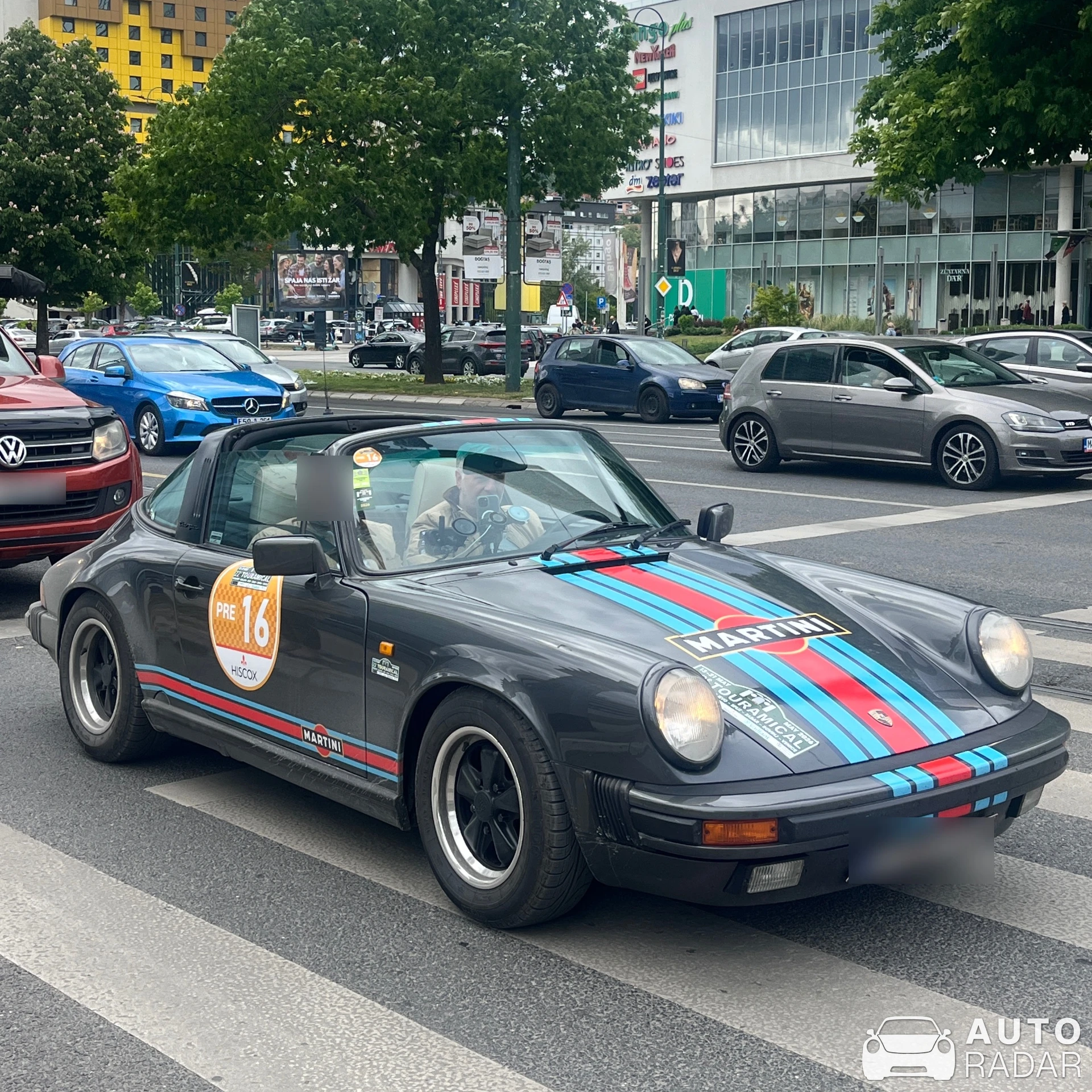 Porsche 964 Targa spotted in Sarajevo