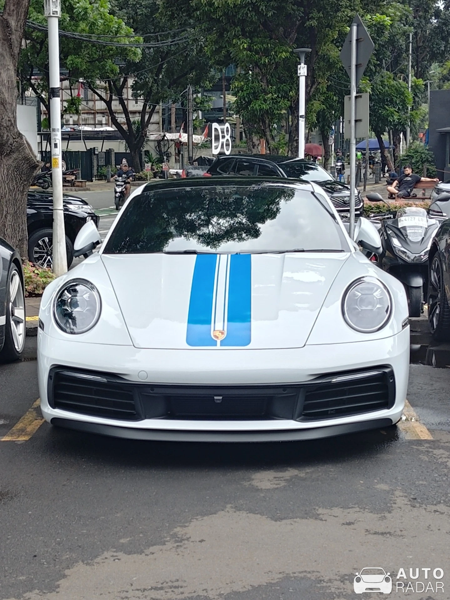 Porsche 992 Carrera S MkI spotted in Jakarta, Indonesia