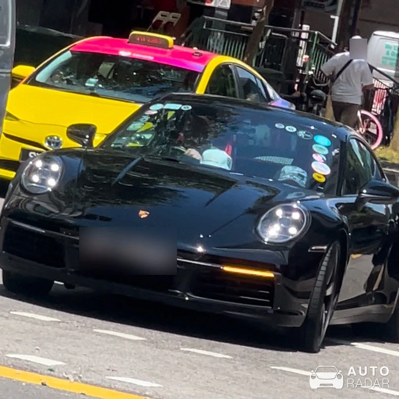 Porsche 992 Carrera S MkI spotted in Singapore, Singapore