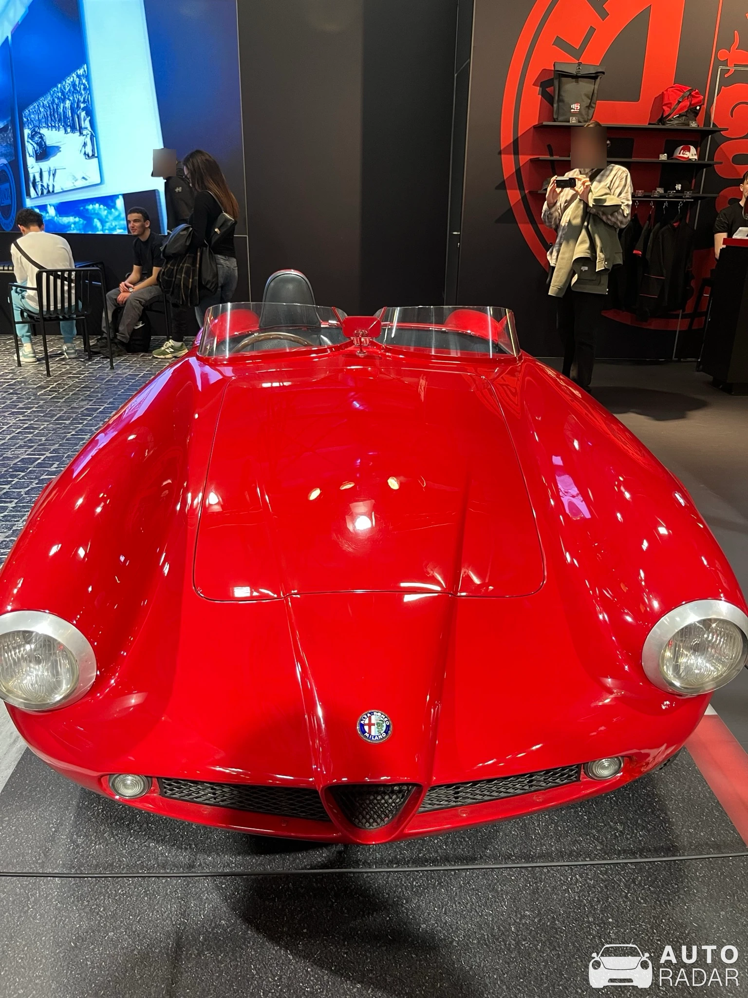 Alfa Romeo Disco Volante Spyder spotted in Vanves