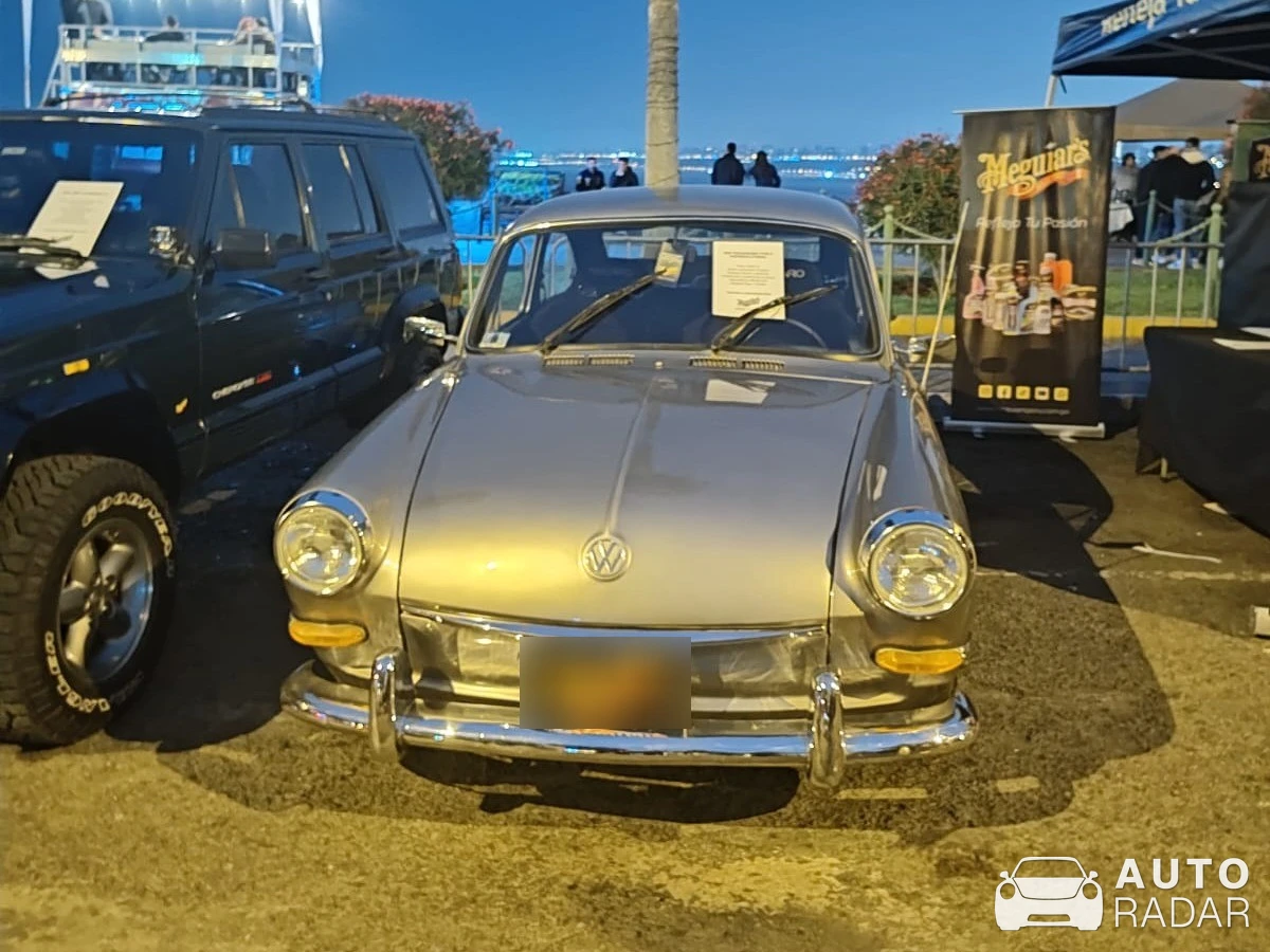 Volkswagen 1600 TL spotted in Barranco