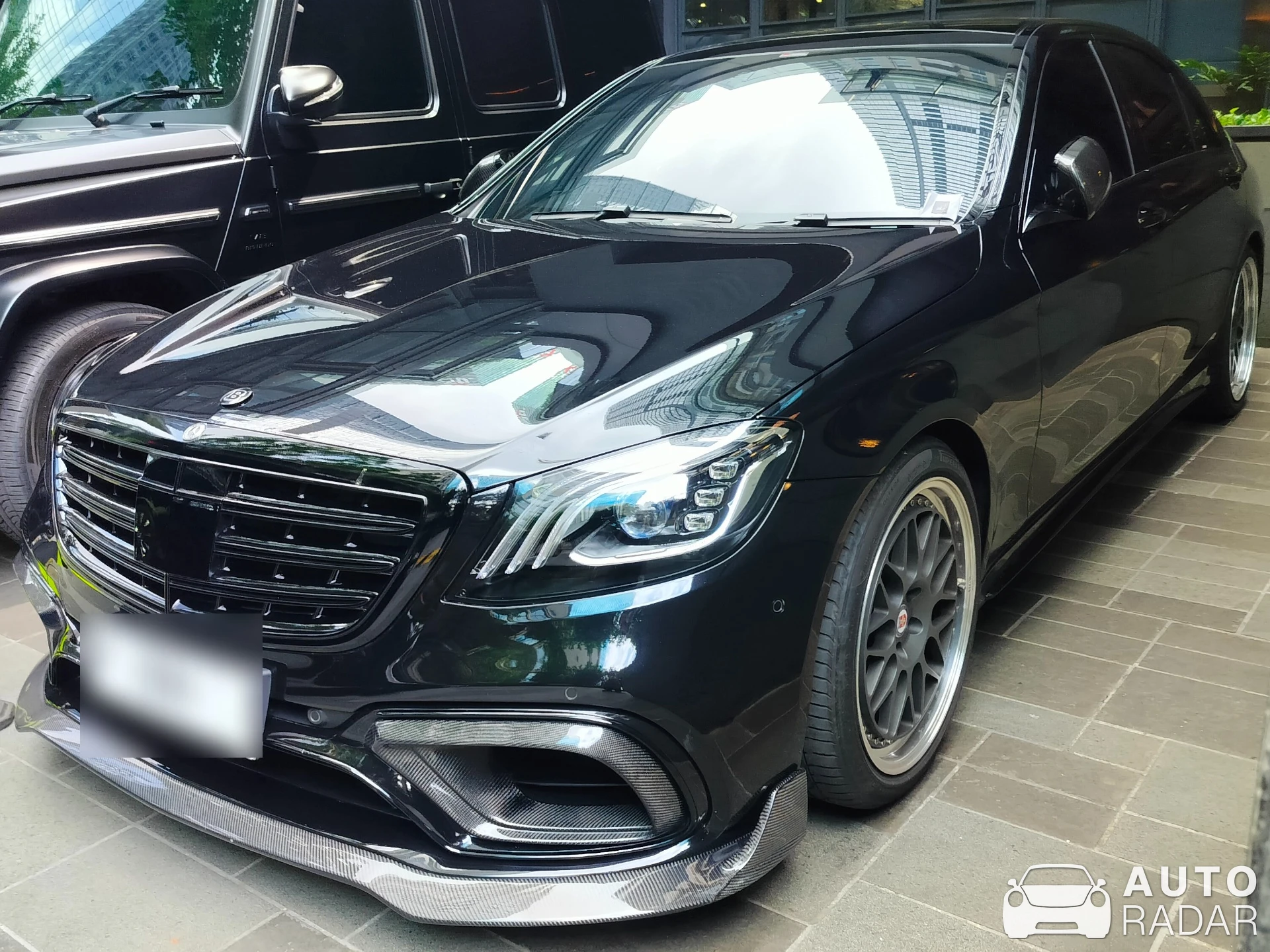 Mercedes-AMG Brabus 900 Rocket V222 2017 spotted in Kota Jakarta Selatan, Indonesia