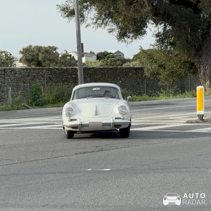 Porsche 356 spotted in Malibu, United States