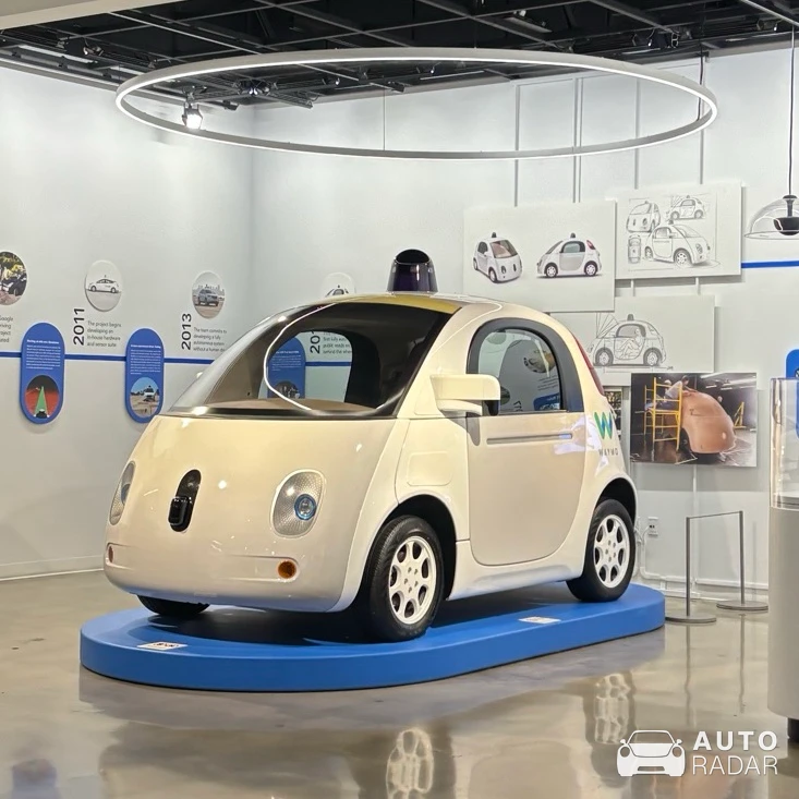 Waymo Firefly Prototype spotted in Los Angeles