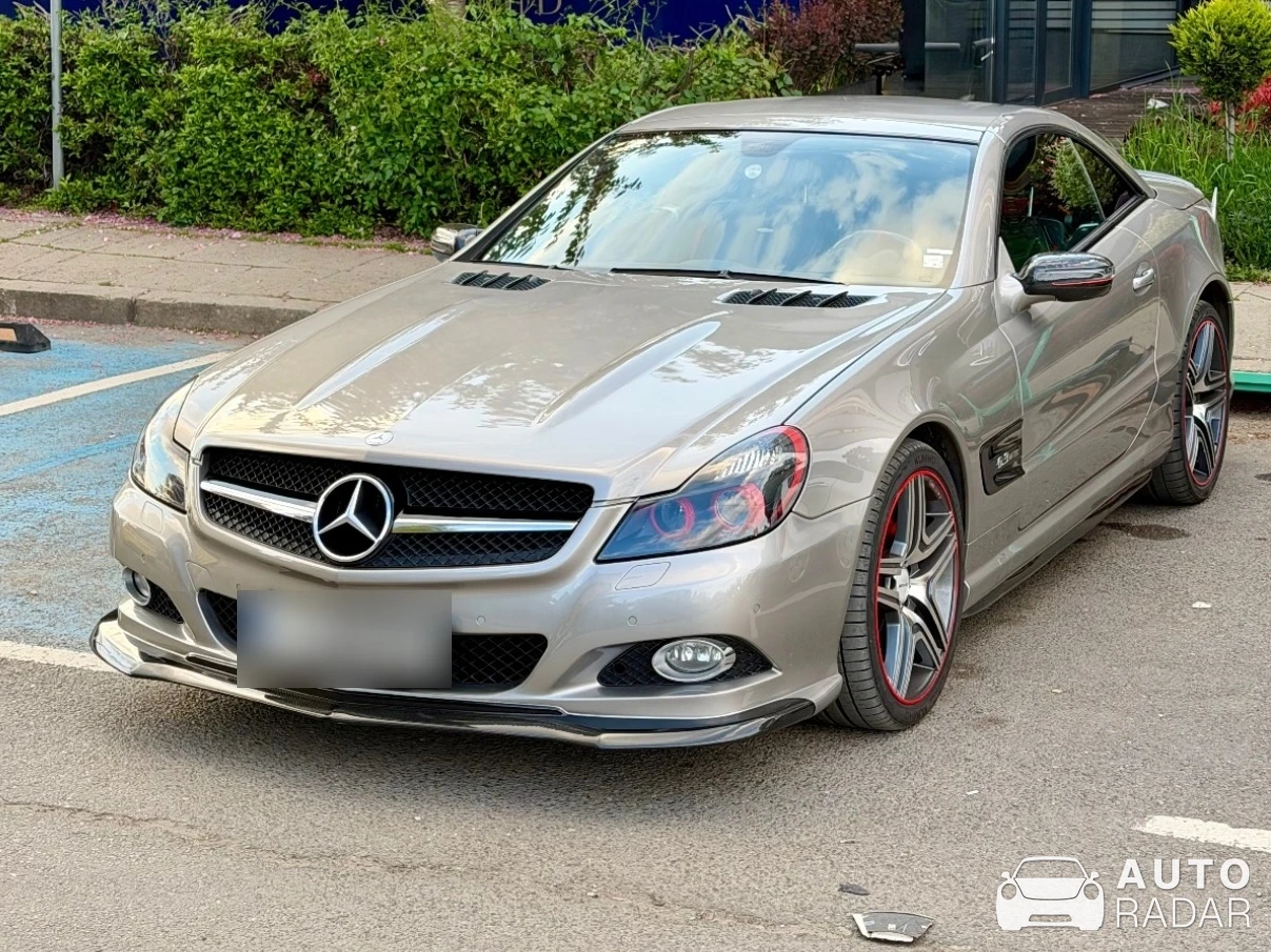 Mercedes-AMG SL 63 R230 spotted in София