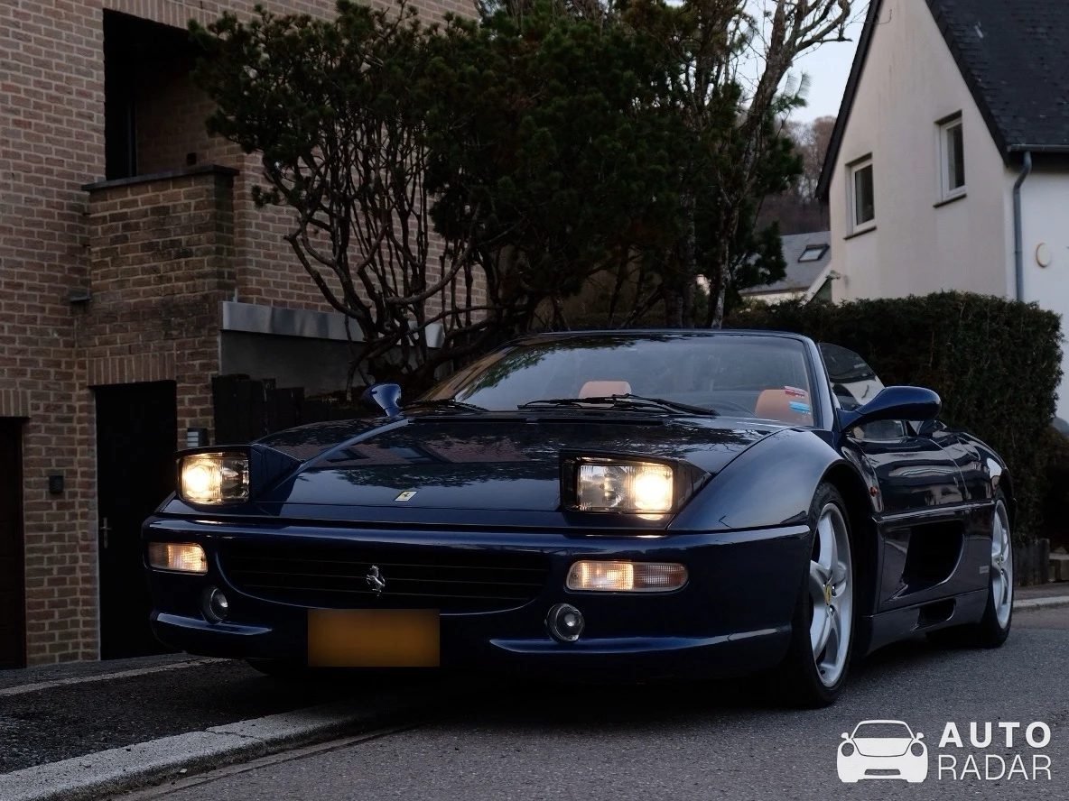 Ferrari F355 F1 Spider spotted in Schëtter