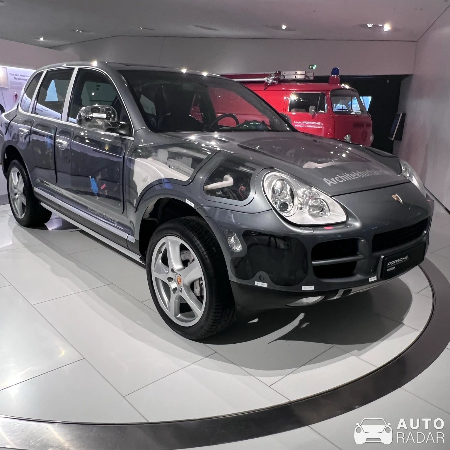 Porsche Cayenne spotted in Stuttgart, Deutschland