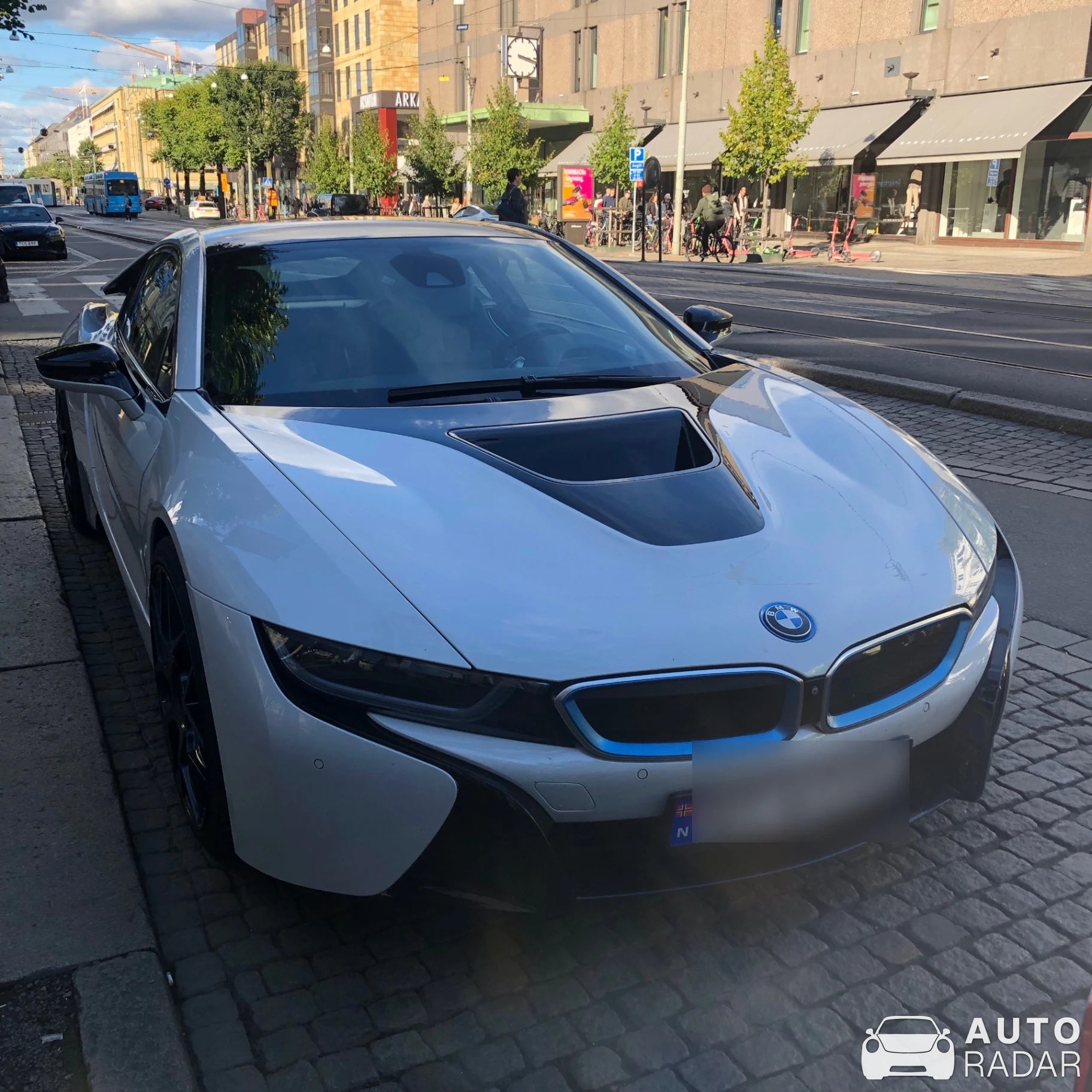 BMW i8 spotted in Inom Vallgraven, Sweden