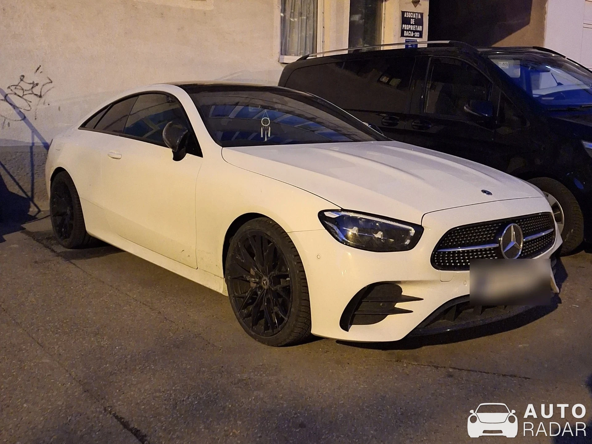 Mercedes-Benz E-Klasse Cabriolet 2019 spotted in Oradea, Romania
