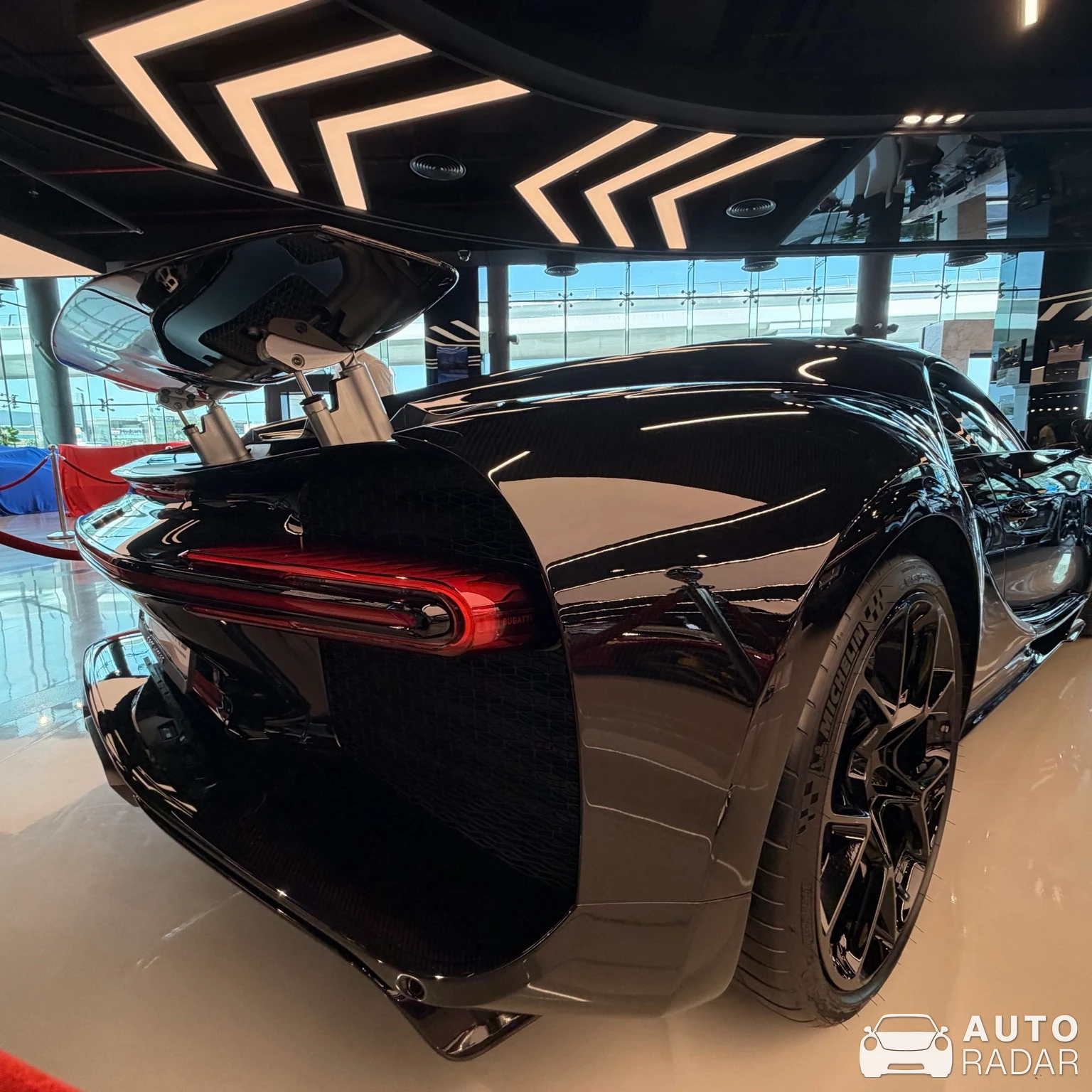 Bugatti Chiron Sport spotted in دبي, Emirados Árabes Unidos