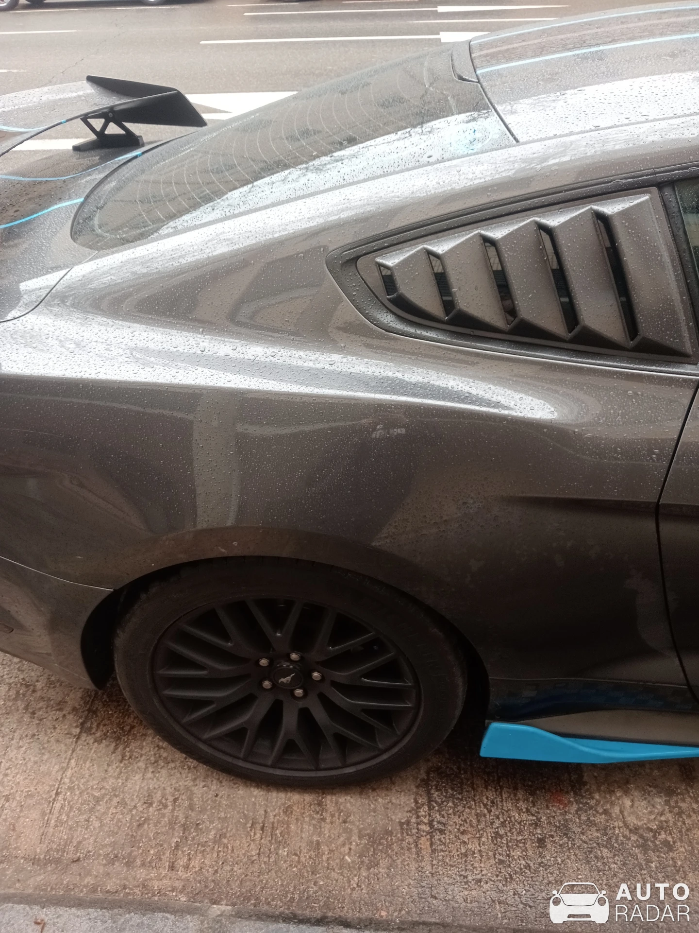 Ford Mustang Shelby GT350 spotted in València, Spain