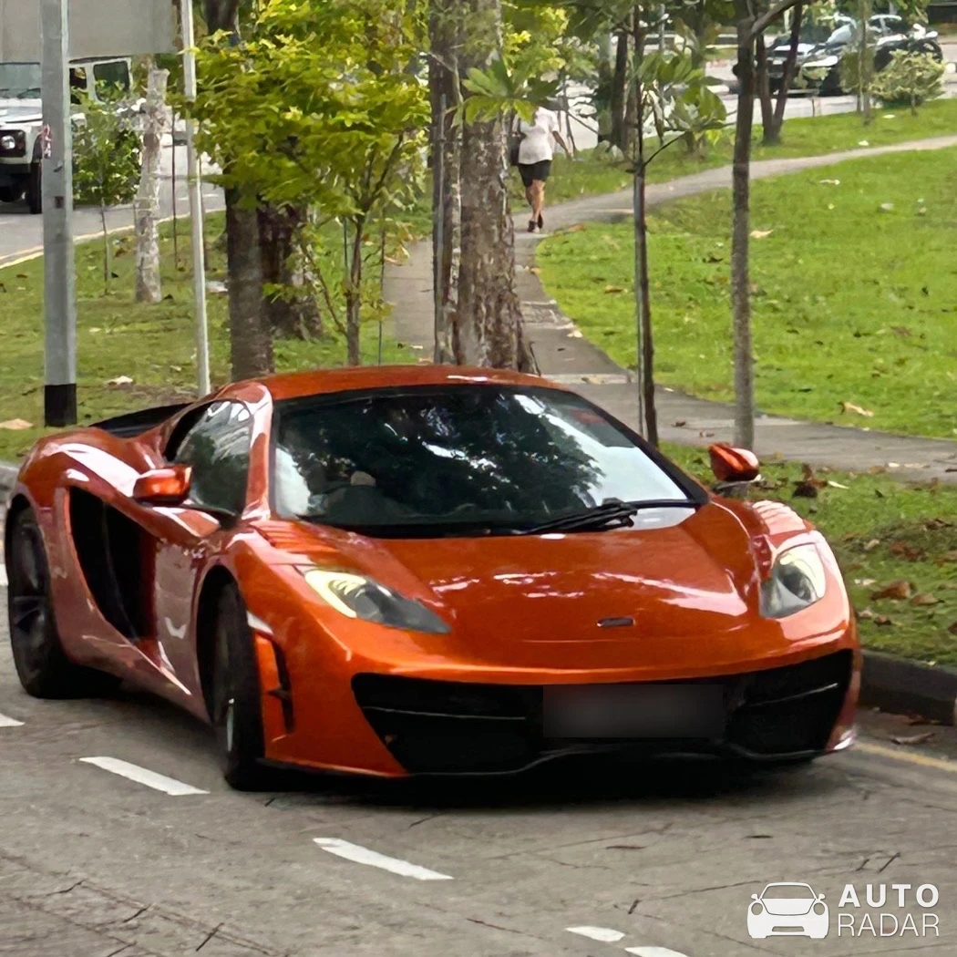 McLaren 12C spotted in Singapore, Singapore