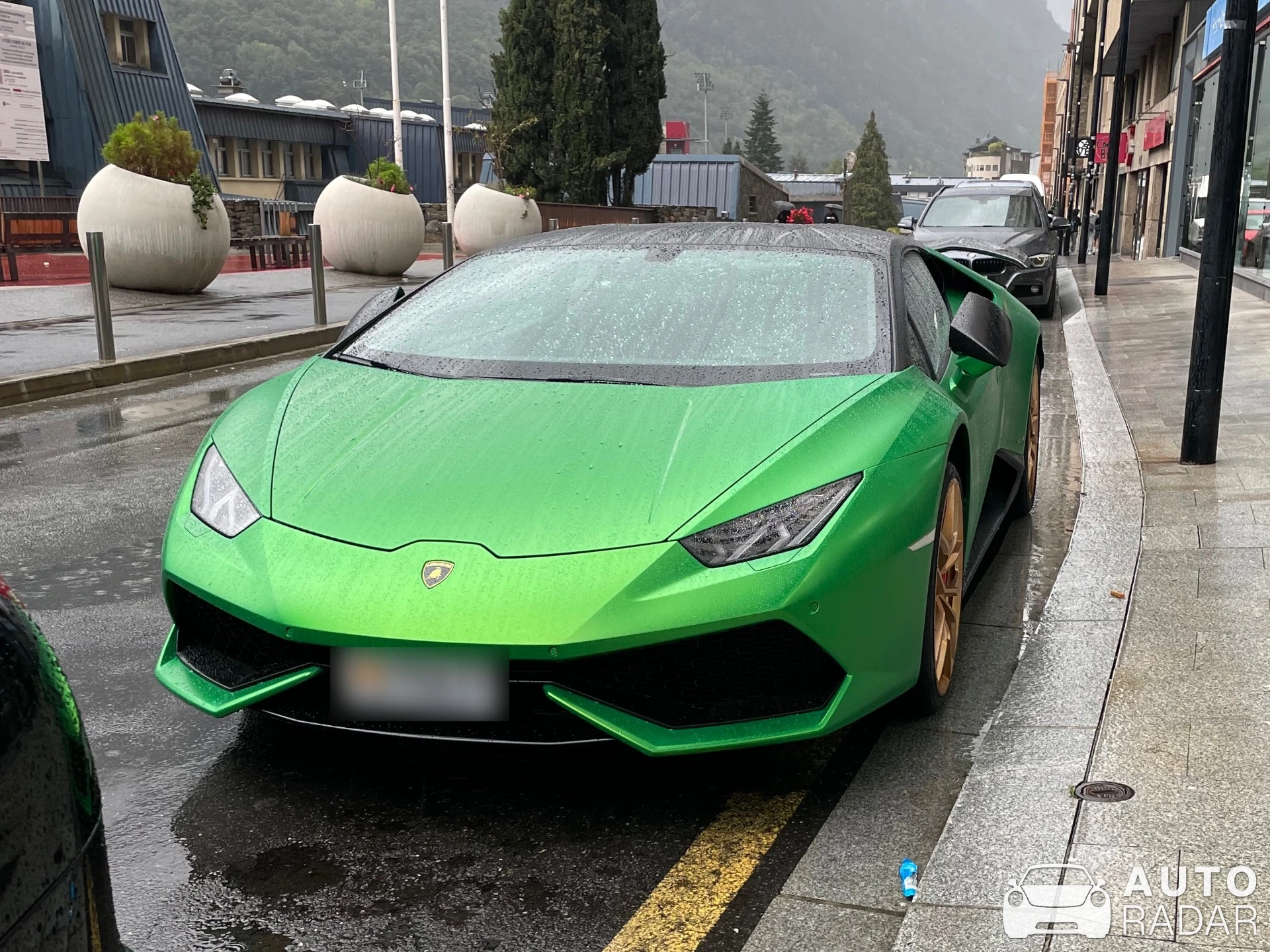 Lamborghini Huracán LP610-4 spotted in Andorra la Vella, Andorra