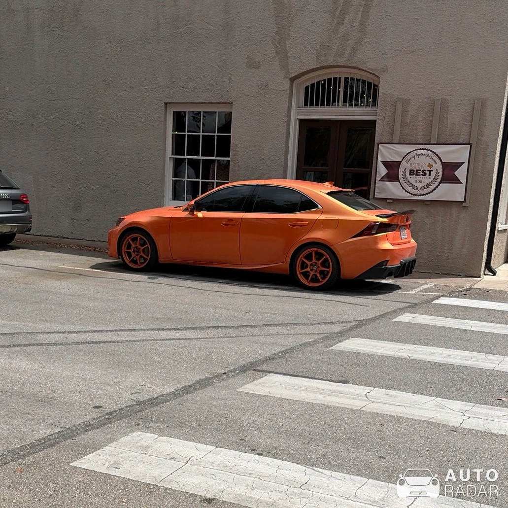 Lexus IS 500 F SPORT spotted in Cedar Creek