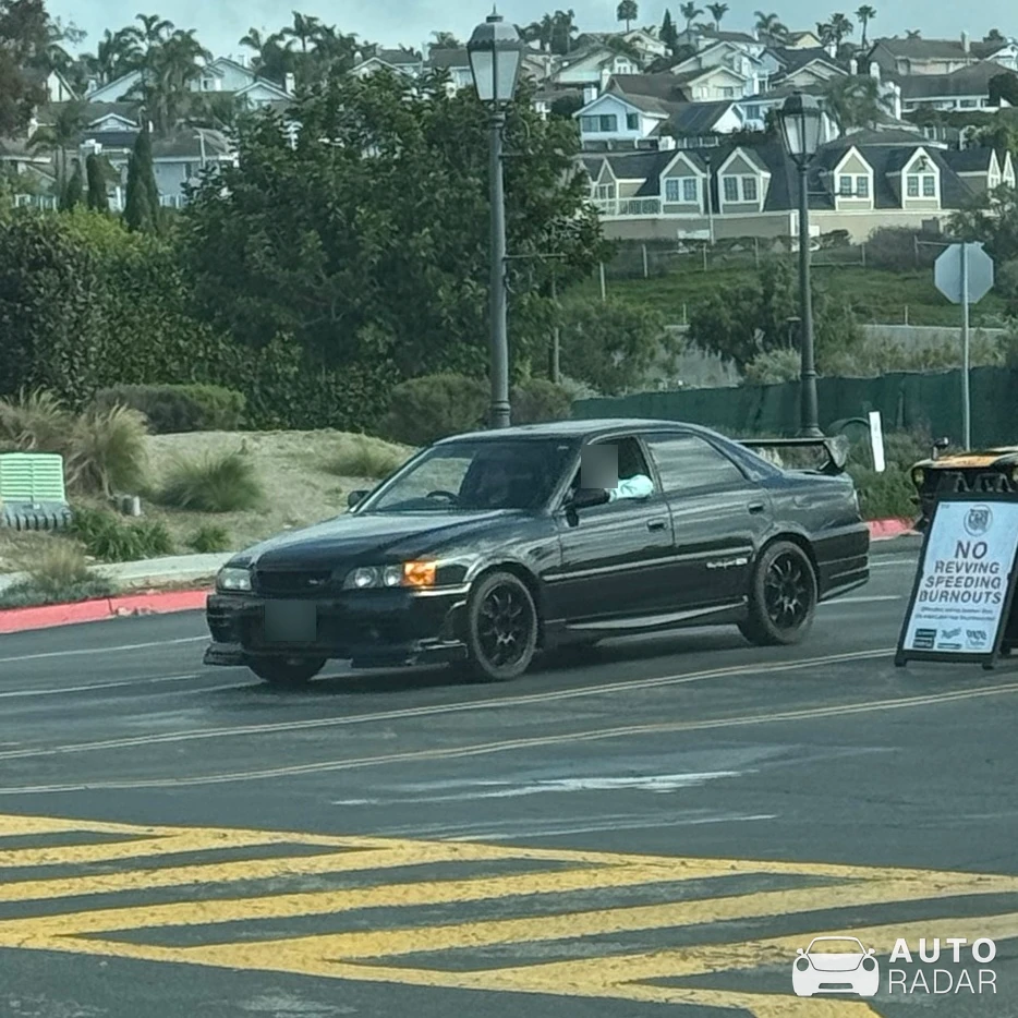 Toyota Chaser JSX100 spotted in San Clemente, United States