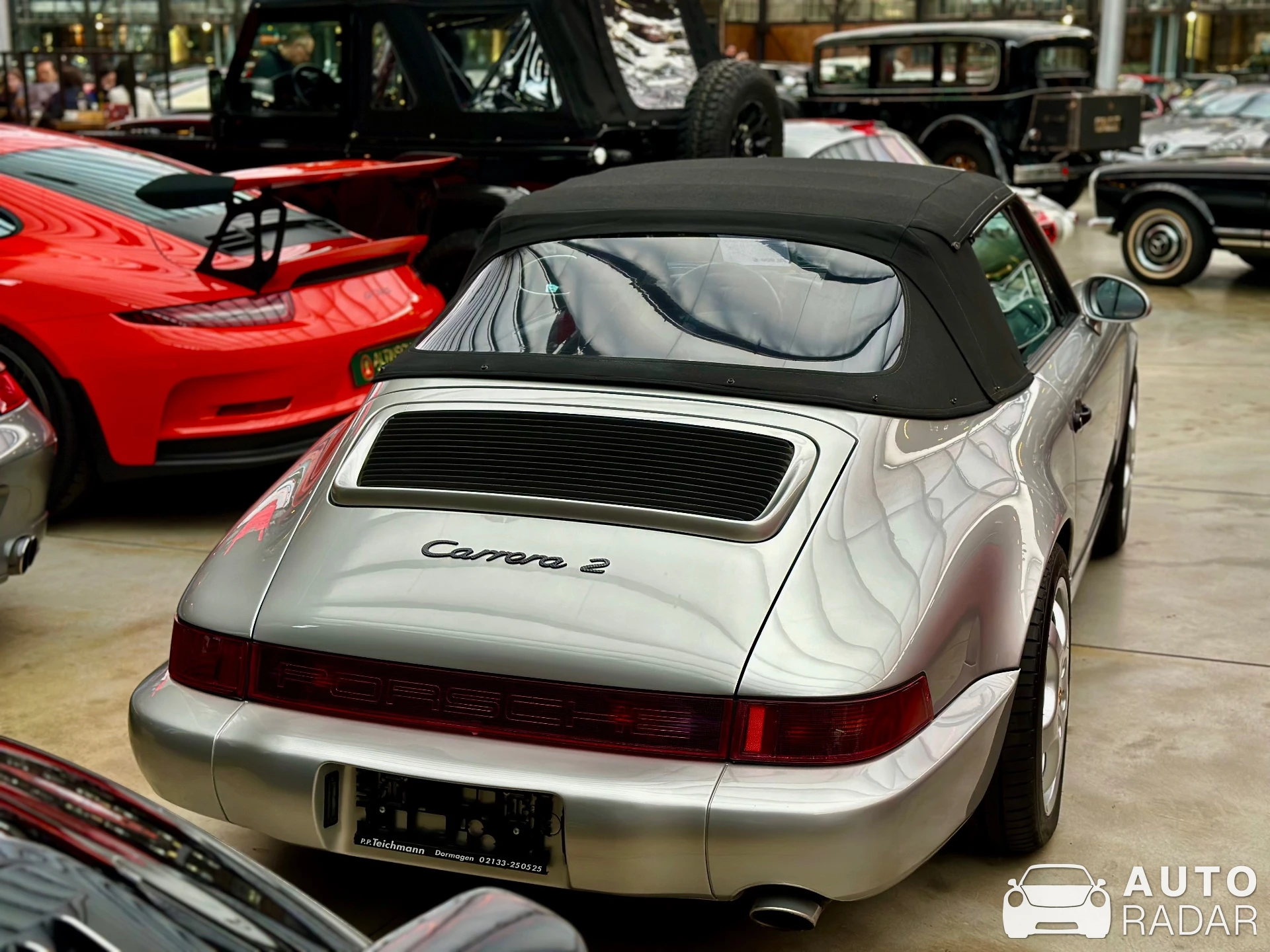 Porsche 964 Carrera 2 Cabriolet spotted in Düsseldorf, Germany