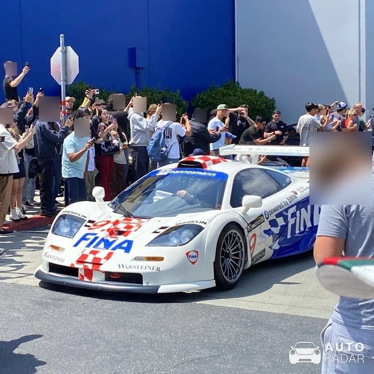 McLaren F1 GTR Longtail spotted in Costa Mesa