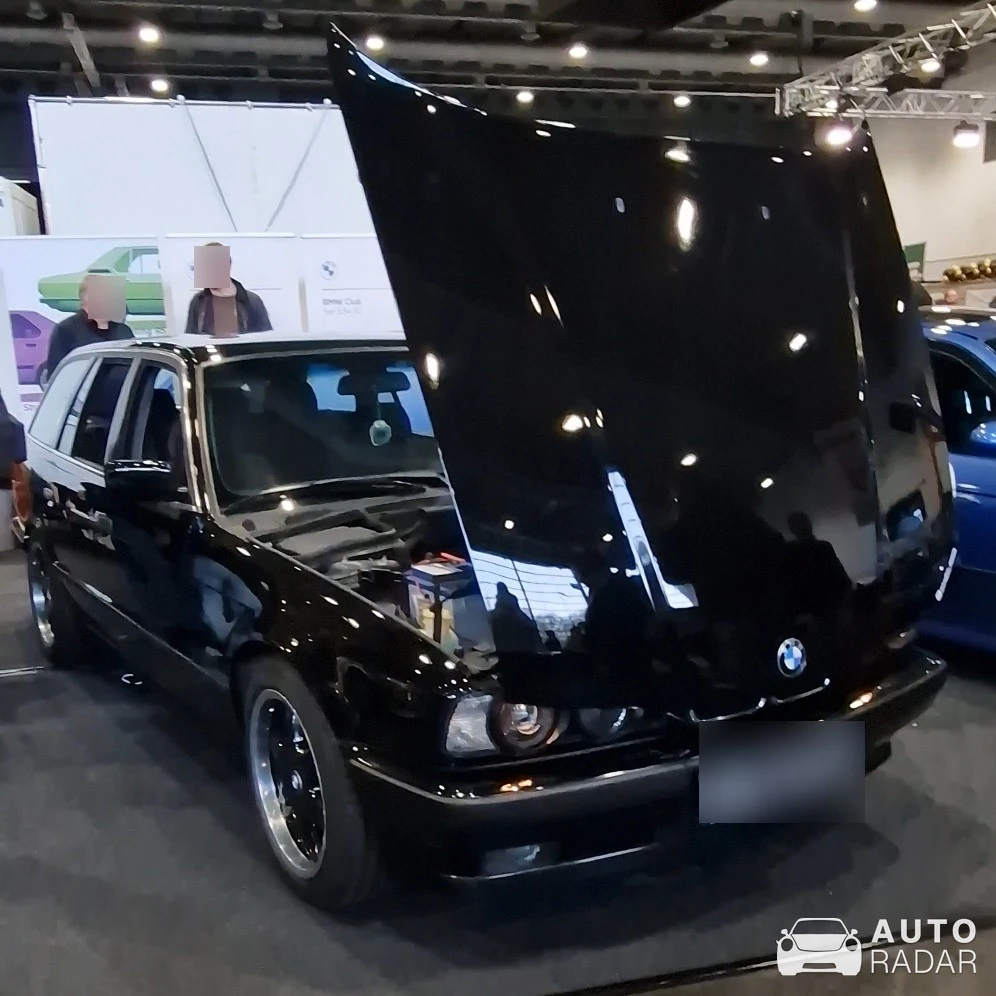 BMW 5 Series E34 Touring spotted in Bremen