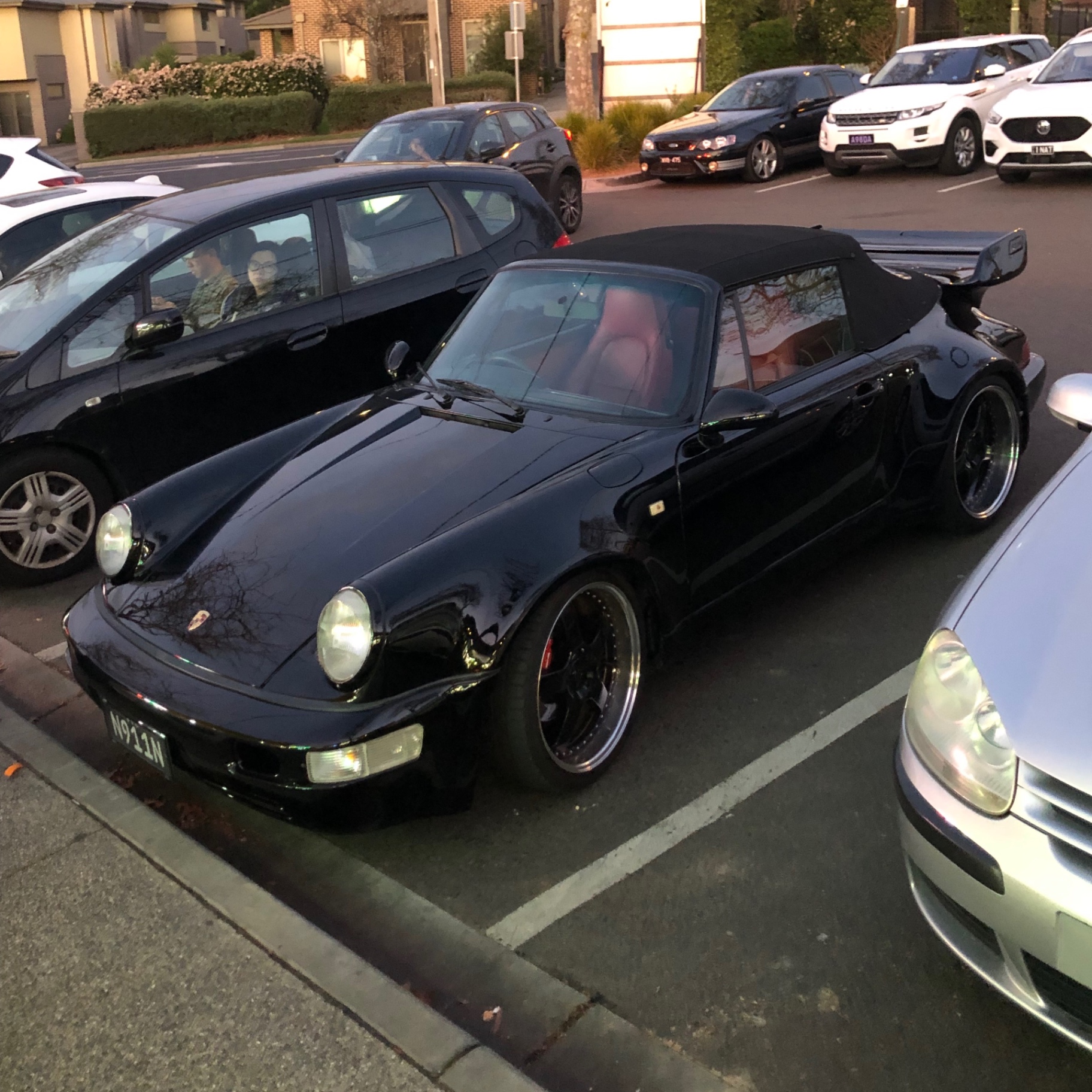 Porsche 911 Carrera 3.2 Cabriolet
