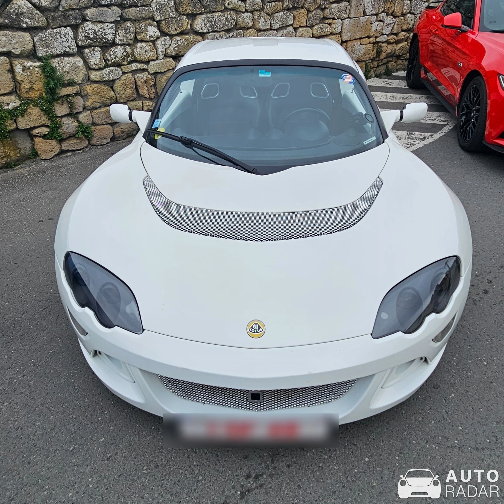 Lotus Europa SE spotted in Saint-Émilion