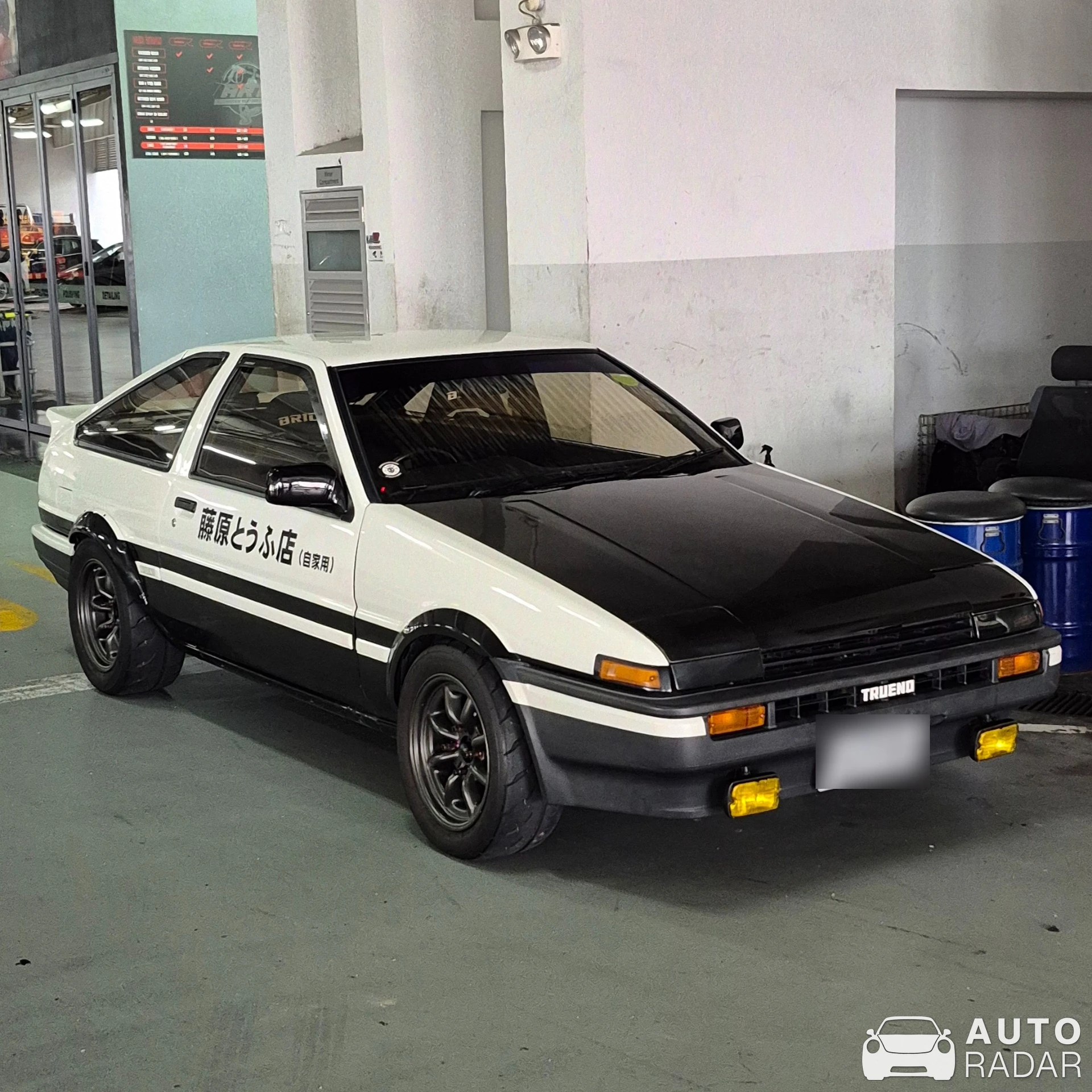 Toyota Sprinter Trueno GT-Apex AE86 spotted in Singapore