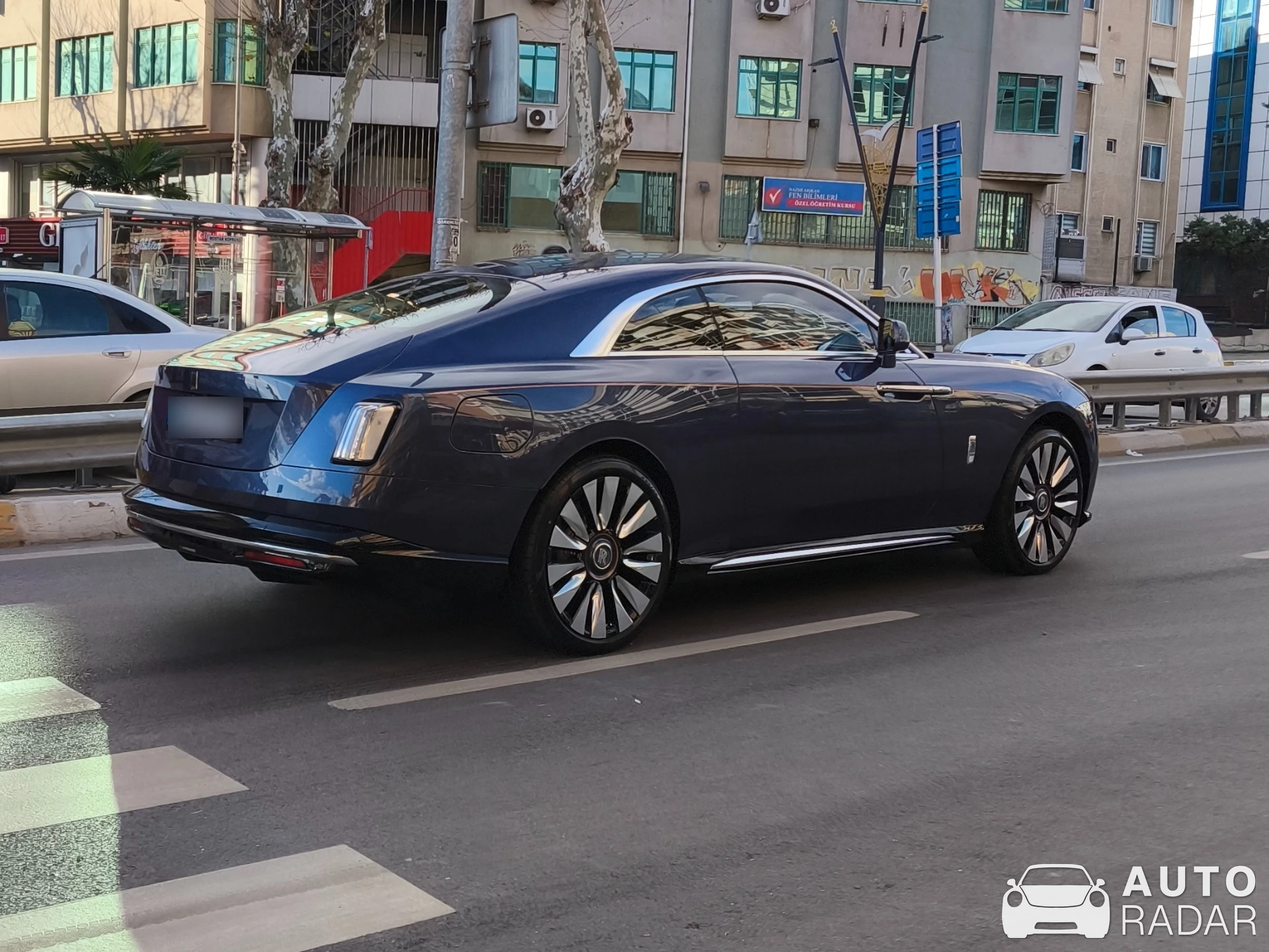 Rolls-Royce Spectre spotted in Pendik, Türkiye