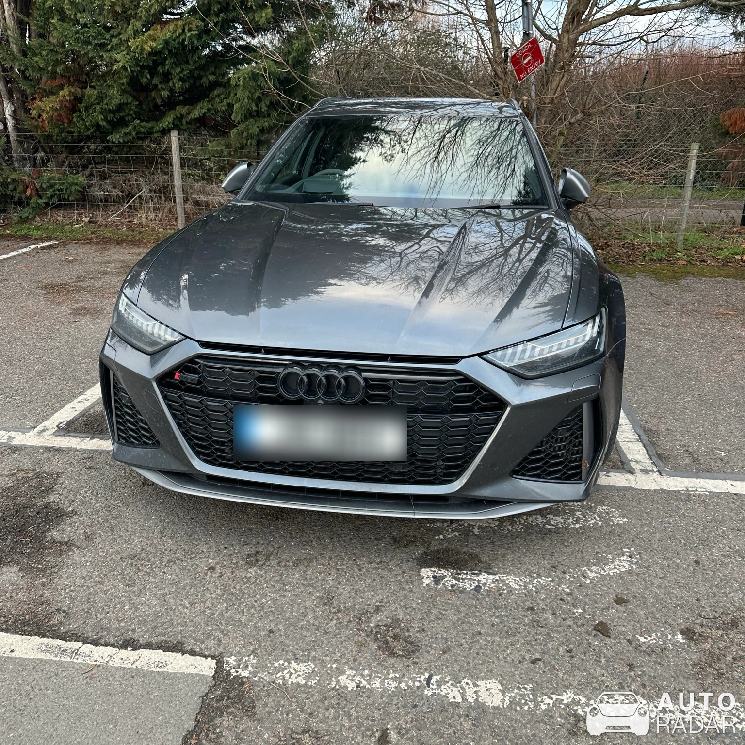 Audi RS6 Avant C8 spotted in Greater London, Storbritannien