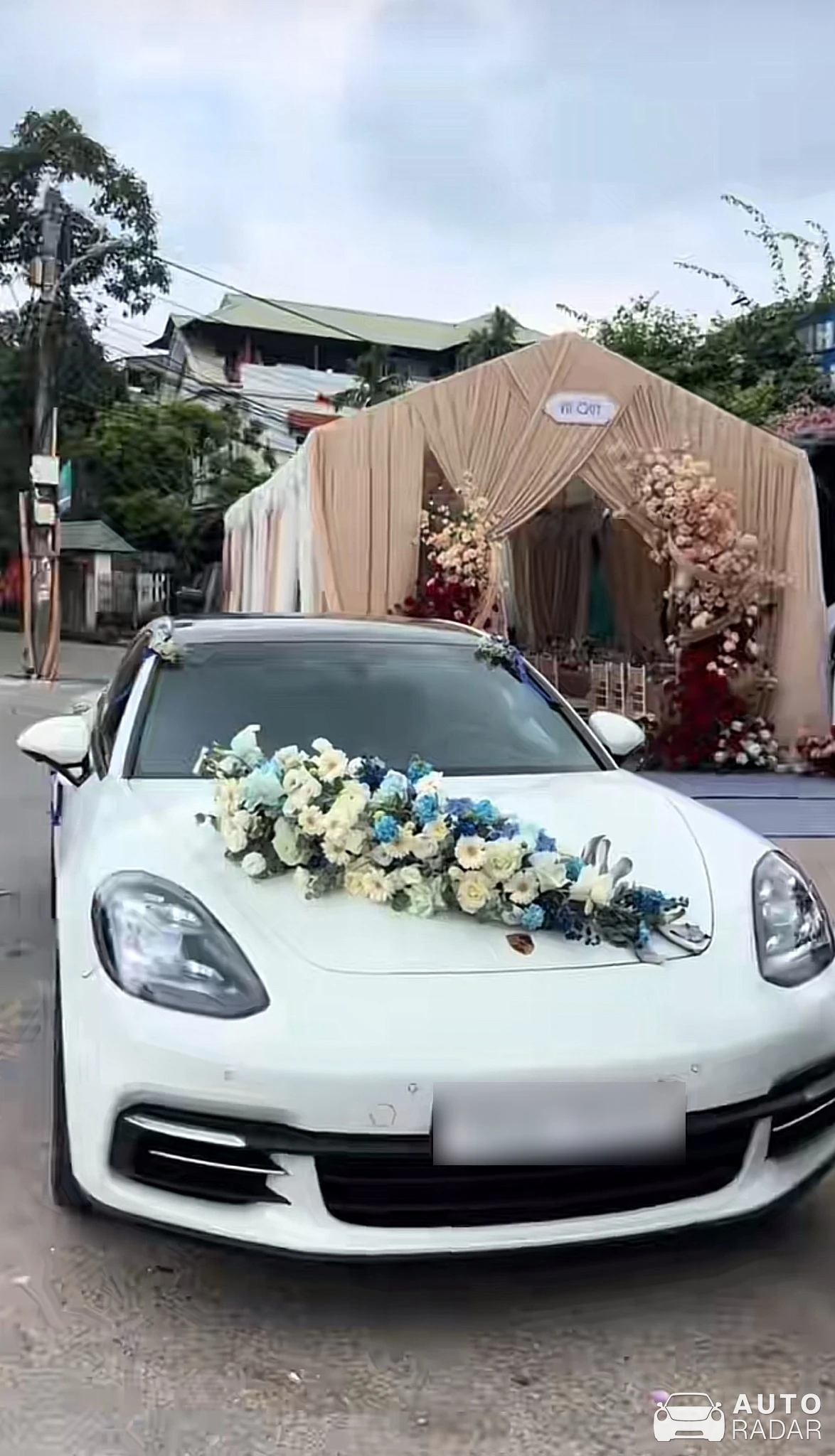 Porsche 971 Panamera spotted in Thành phố Vĩnh Yên, Việt Nam