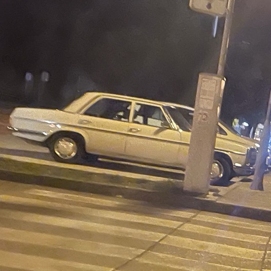 Mercedes-Benz 250C W114