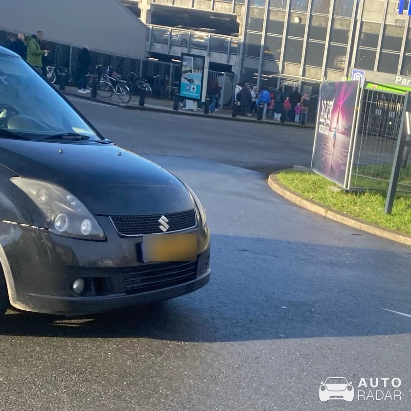 Suzuki Swift Sport NZ spotted in Utrecht, Nederland