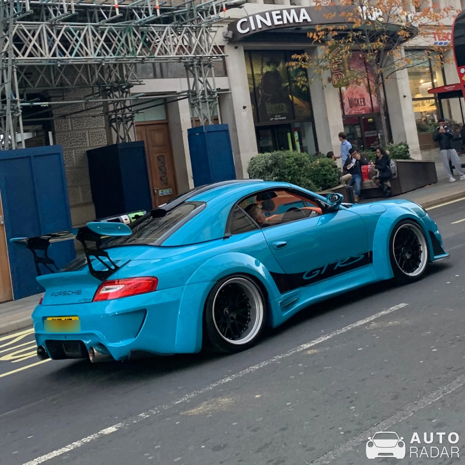 Porsche 911 GT RS spotted