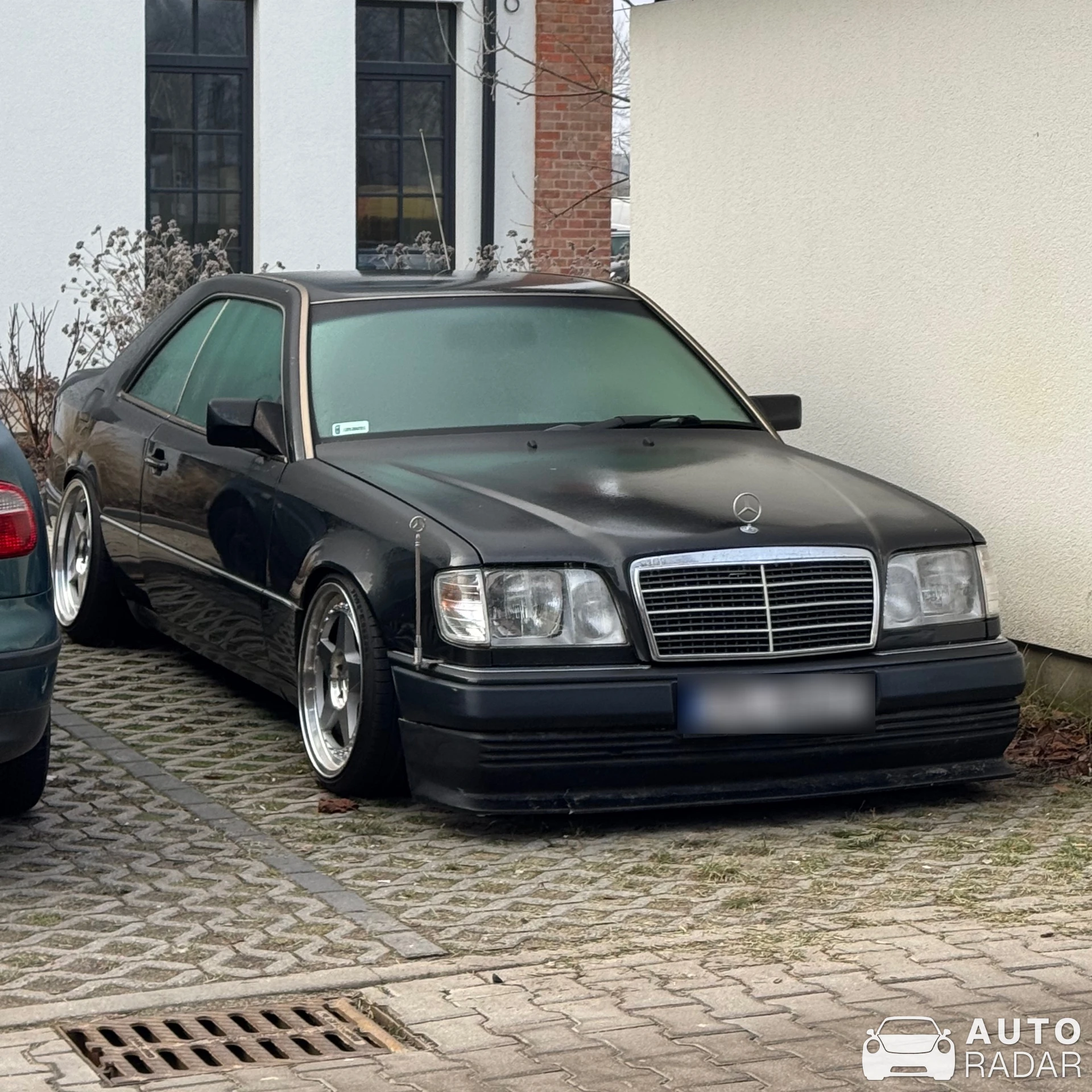 Mercedes-Benz E-Klasse W124 spotted in Szczecin, Poland