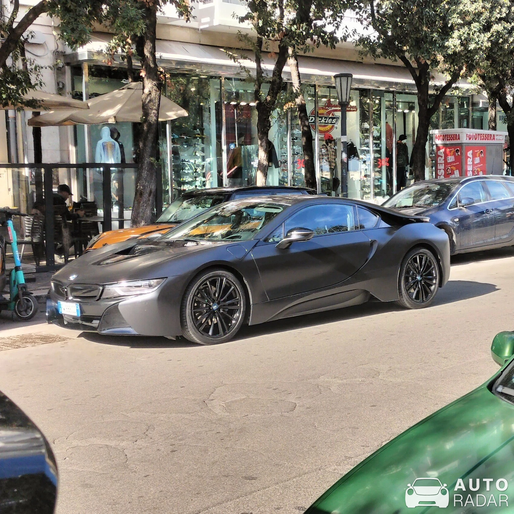 BMW i8 spotted in Bari, Italy