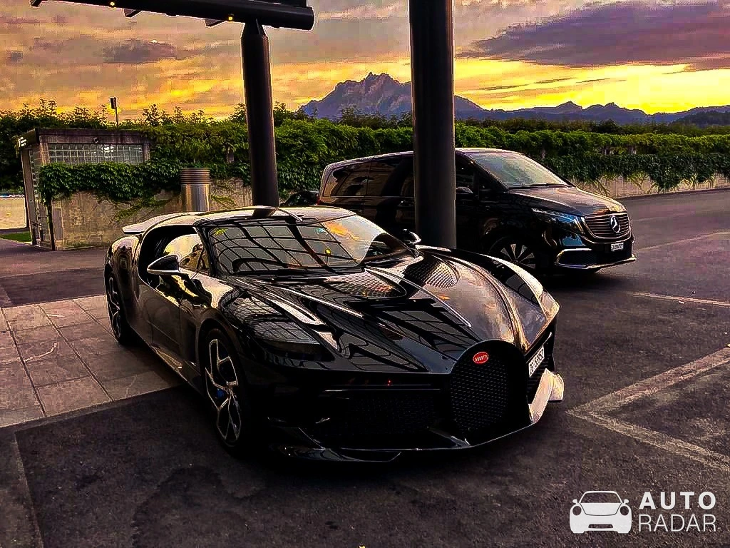Bugatti La Voiture Noire spotted in Vitacura