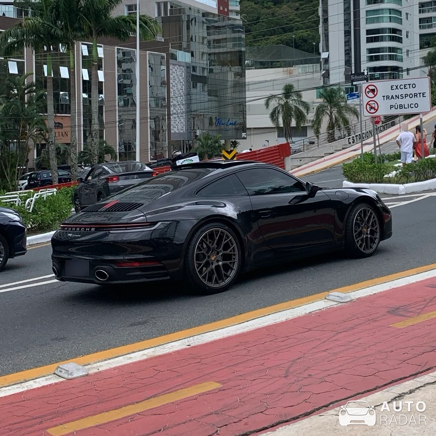Porsche 992 Carrera MkI spotted in Balneário Camboriú